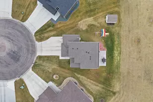 6361 Deer Creek Pkwy, Fargo, ND 58104 - Photo 52
