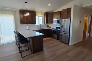 520 Elliot Dr SE, Grand Meadow, MN 55936 - Photo 4