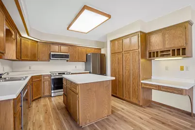 8912 Vincent Place, Bloomington, MN 55431 - Photo 14