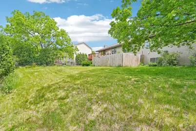 8912 Vincent Place, Bloomington, MN 55431 - Photo 34