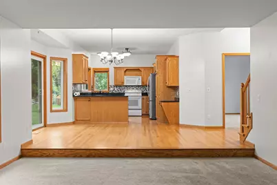 1132 Falls Circle, Chaska, MN 55318 - Photo 8