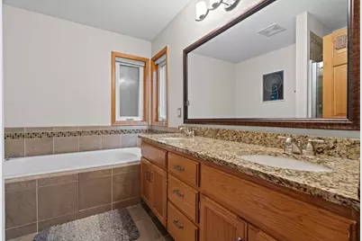 1132 Falls Circle, Chaska, MN 55318 - Photo 18
