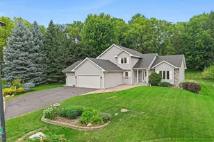 1132 Falls Cir, Chaska, MN 55318 - Photo 1