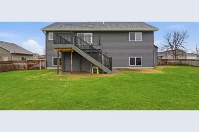 201 10th Street SE, Freeport, MN 56331 - Photo 28