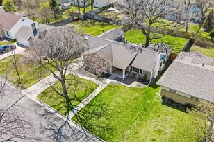 2518 Joppa Ave S, Saint Louis Park, MN 55416 - Photo 2