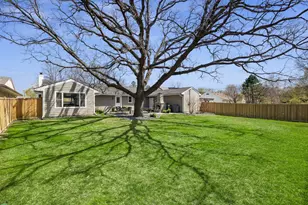 2518 Joppa Ave S, Saint Louis Park, MN 55416 - Photo 4