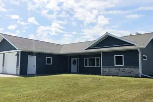 1005 8th Ave NE, Perham, MN 56573 - Photo 1