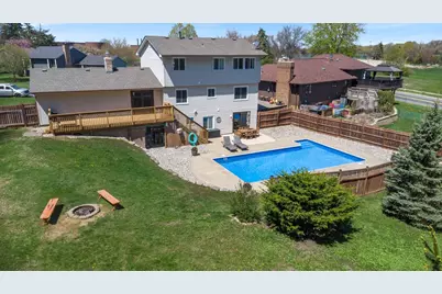 221 Burncrest Court, Burnsville, MN 55337 - Photo 32