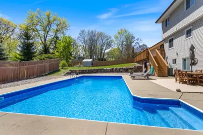 221 Burncrest Court, Burnsville, MN 55337 - Photo 30