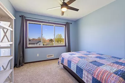 221 Burncrest Court, Burnsville, MN 55337 - Photo 18
