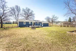 1207 Donna Dr NW, Alexandria, MN 56308 - Photo 32