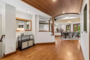 776 Golden Meadow Rd, Eagan, MN 55123 - Photo 4