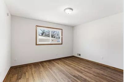 936 Jefferson Avenue, Saint Paul, MN 55102 - Photo 14