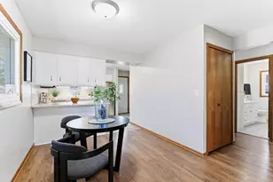936 Jefferson Ave, Saint Paul, MN 55102 - Photo 6