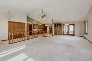 39 Jefferson Ct, Hastings, MN 55033 - Photo 10