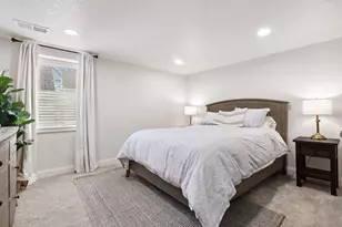2305 Bayview Pl, Orono, MN 55391 - Photo 50