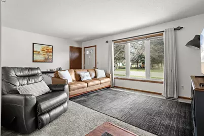 275 Crescent Drive, Breckenridge, MN 56520 - Photo 6