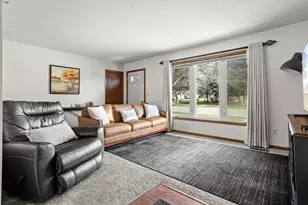 275 Crescent Dr, Breckenridge, MN 56520 - Photo 6