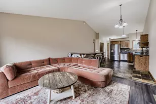 7256 Kahler Cir NE, Otsego, MN 55301 - Photo 4
