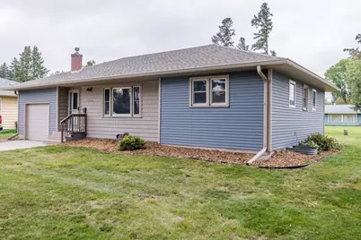 1510 6th Avenue S, Moorhead, MN 56560 - Photo 2