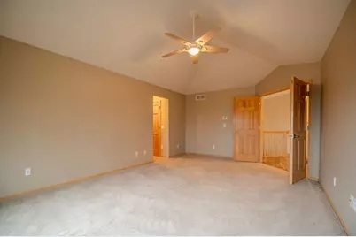 13856 Essex Trail, Apple Valley, MN 55124 - Photo 32