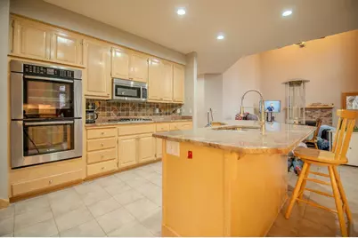 13856 Essex Trail, Apple Valley, MN 55124 - Photo 4