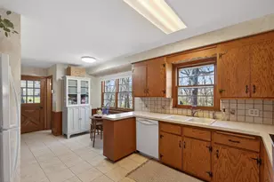 8225 Niagara Ln N, Maple Grove, MN 55311 - Photo 12