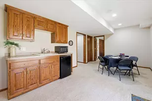 7429 Upper 136th St W, Apple Valley, MN 55124 - Photo 24