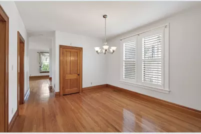 702 4th Street E, Saint Paul, MN 55106 - Photo 4