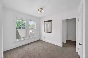 702 4th St E, Saint Paul, MN 55106 - Photo 1