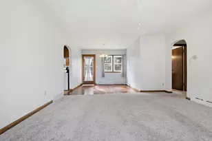 819 N Ramsey Ave, Litchfield, MN 55355 - Photo 12