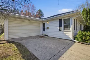 819 N Ramsey Ave, Litchfield, MN 55355 - Photo 26