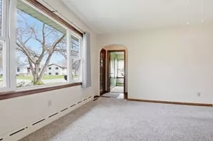 819 N Ramsey Ave, Litchfield, MN 55355 - Photo 14