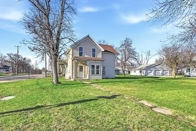 301 Minnie Street, Paynesville, MN 56362 - Photo 1