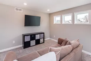 6380 Apple Ct, Inver Grove Heights, MN 55077 - Photo 14
