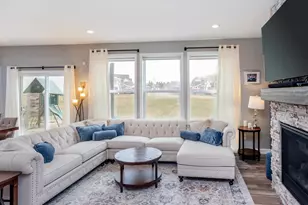 6380 Apple Ct, Inver Grove Heights, MN 55077 - Photo 4