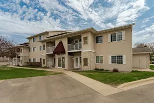 875 37th Ave NW, Rochester, MN 55901 - Photo 1