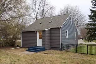 1016 Ella Ave NW, Willmar, MN 56201 - Photo 34