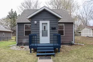 1016 Ella Ave NW, Willmar, MN 56201 - Photo 32