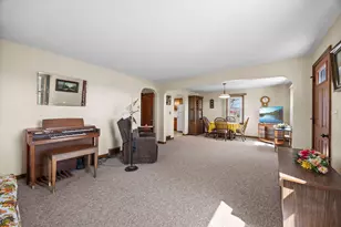 58446 150th St, Litchfield, MN 55355 - Photo 8