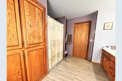 325 S Ash Street, Crookston, MN 56716 - Photo 20