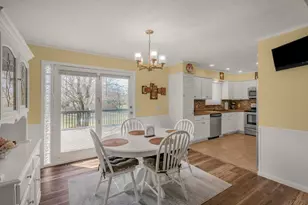 10253 101st Ave N, Maple Grove, MN 55369 - Photo 6