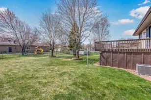 10253 101st Ave N, Maple Grove, MN 55369 - Photo 28