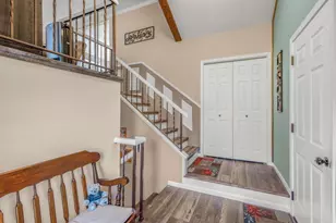 10253 101st Ave N, Maple Grove, MN 55369 - Photo 2