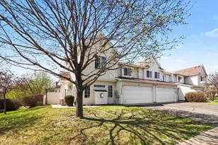 15320 Radium Way NW, Ramsey, MN 55303 - Photo 2