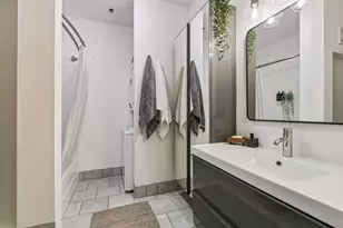 918 3rd Street N, Minneapolis, MN 55401 - Photo 22