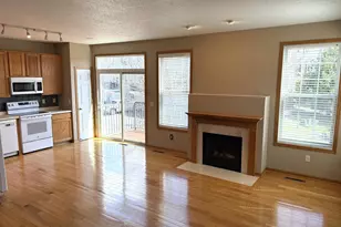6740 158th St W, Apple Valley, MN 55124 - Photo 14