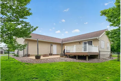 100 Capelle Street, Spring Valley, MN 55975 - Photo 6