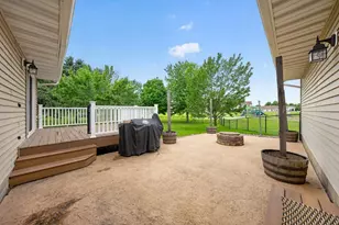 100 Capelle St, Spring Valley, MN 55975 - Photo 12
