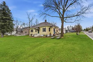 333 Minnesota St, Paynesville, MN 56362 - Photo 2